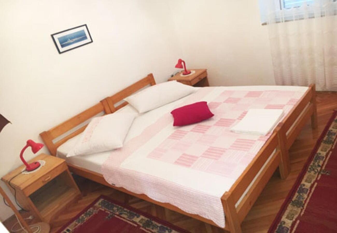 Apartments And Rooms Tomo 1 - At The Beach ซาโอสโตรก ภายนอก รูปภาพ